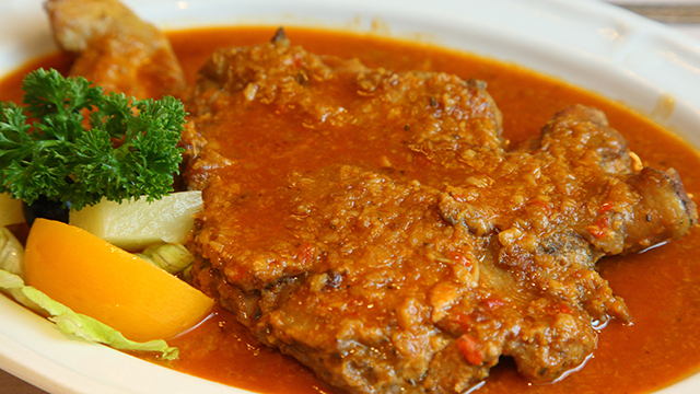 マカオ風煮込み「アフリカンチキン」