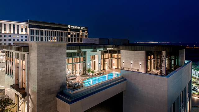 デラックスプールヴィラ