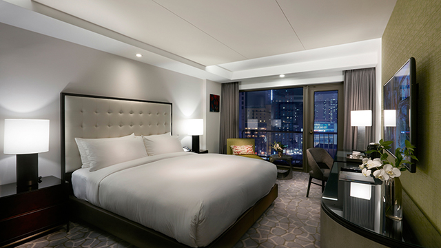 デラックスシティ