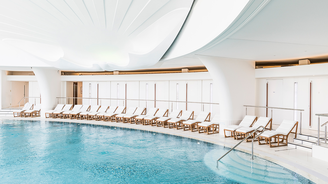 テルム マリンズ モンテカルロ プール