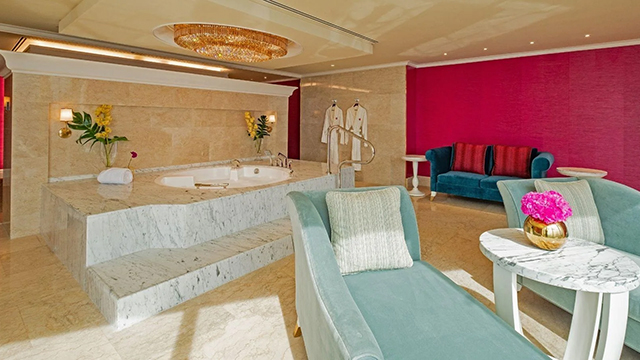 セレブリティ・スイート